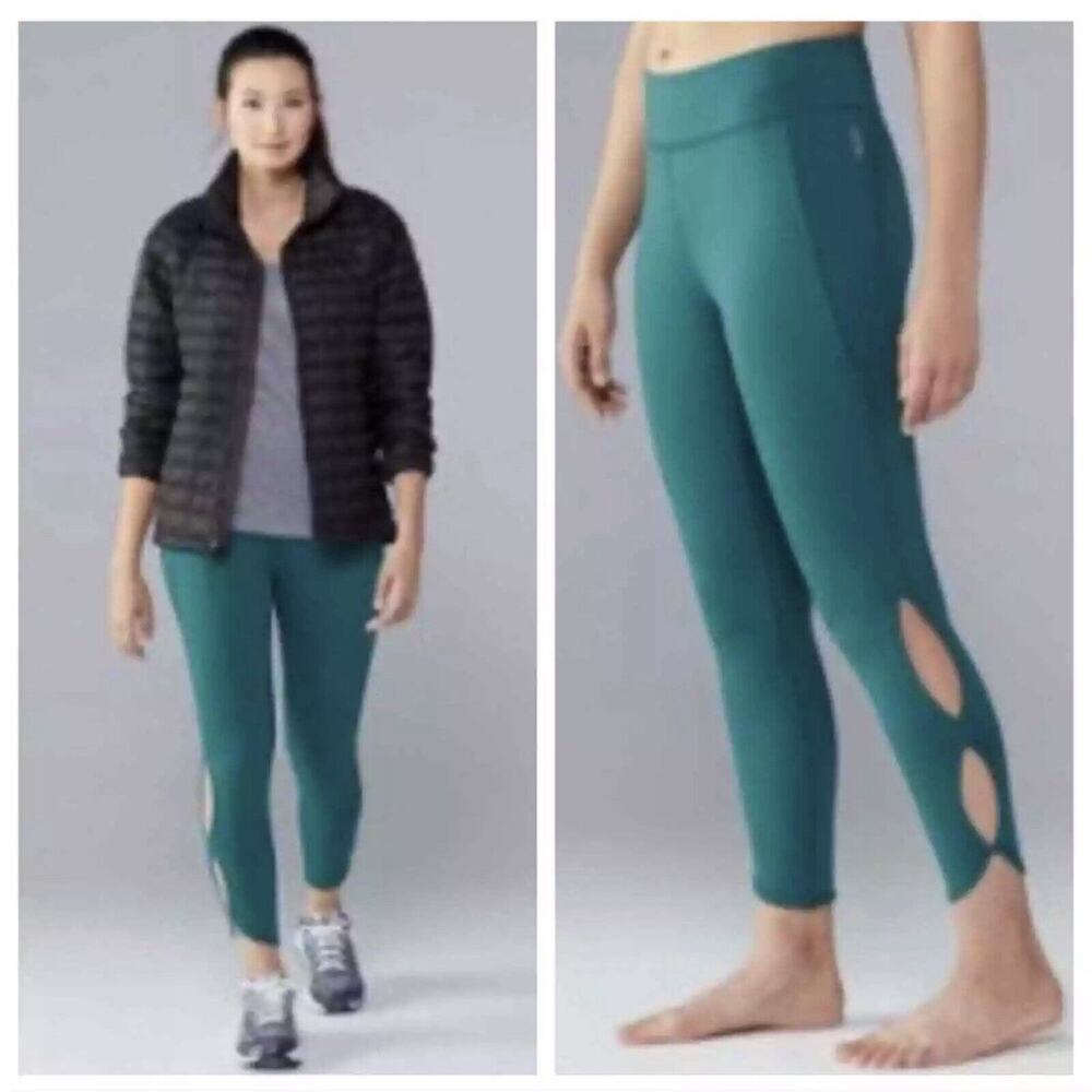 Free People FP Movement Size M High Rise Infinity 3/4 Leggings Teal Cut Out Side